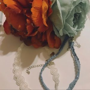 2 chokers for the price of one! FREE GIFT INCLUDED